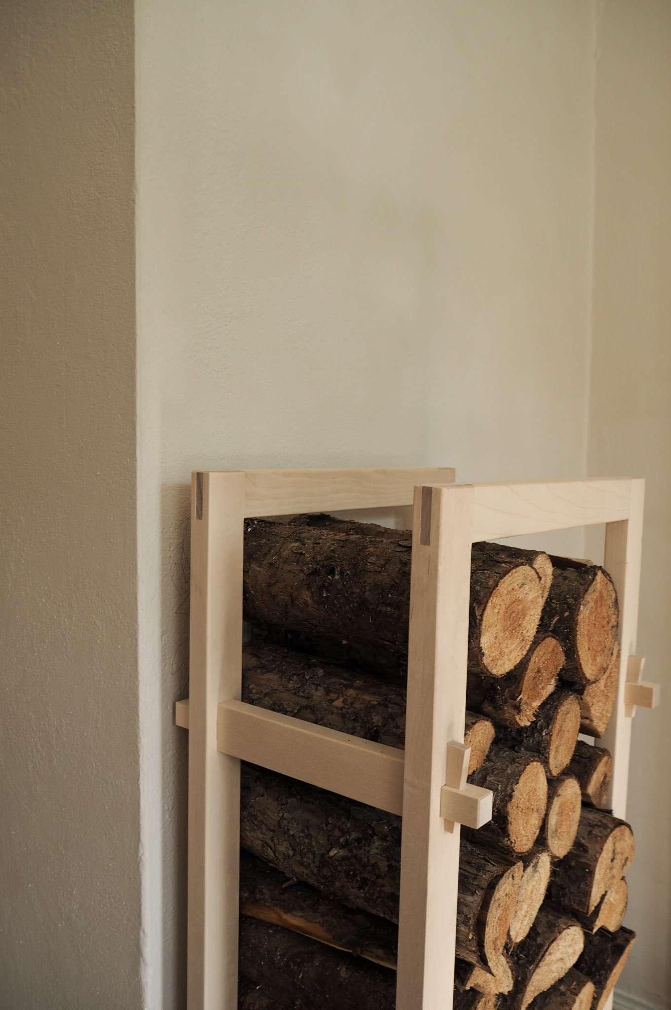 firewood holder