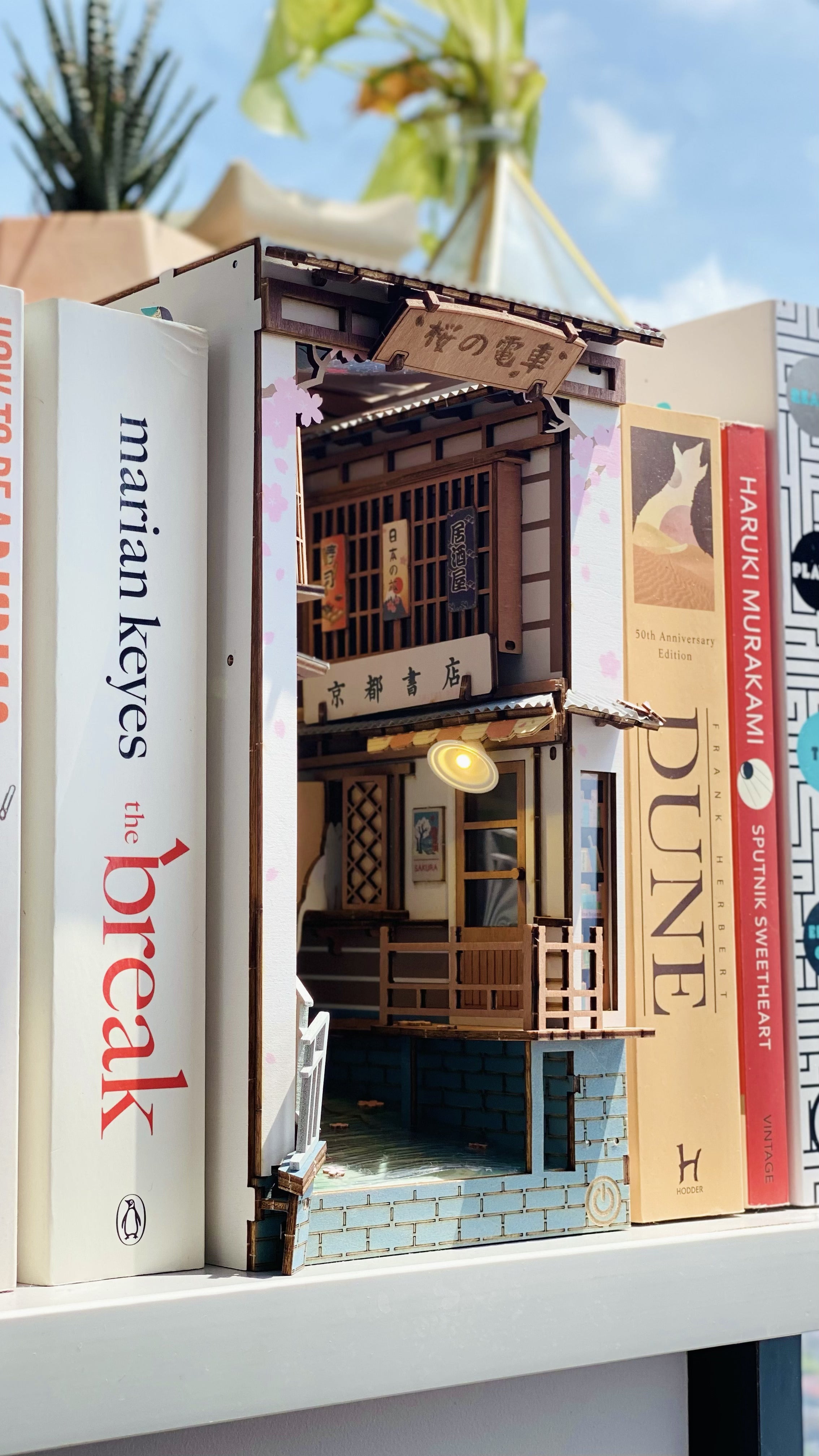 ByAnavrin Miniature Book Nook Sakura Densya Miniature Kit