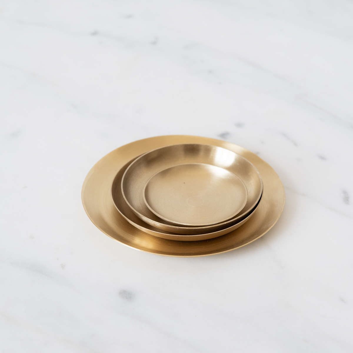 brass dishes – 4 sizes