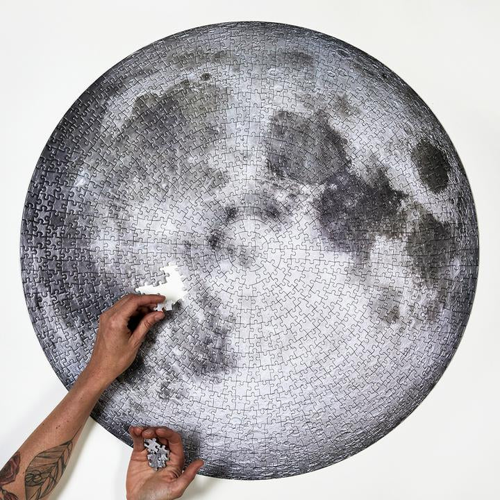 Moon Circle Puzzle