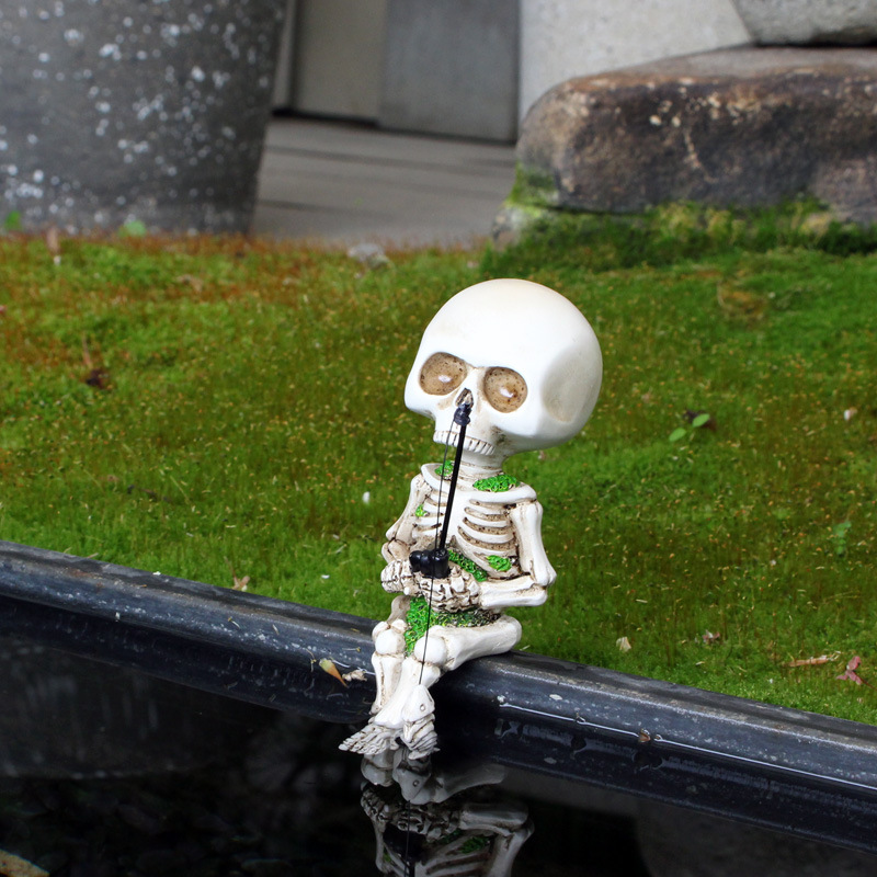 🔥HOT SALE 40% OFF🔥FISHING SKELETON GARDEN ACCESSORY💀