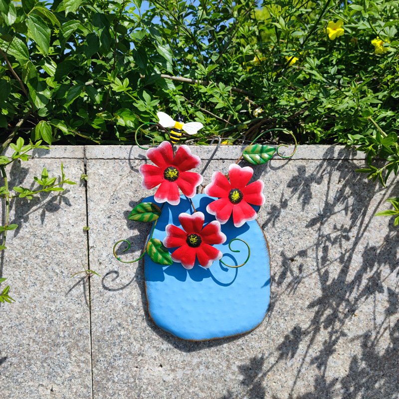 💐Hand-painted iron vase wall hanging