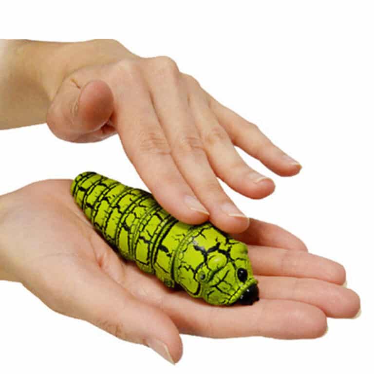 🔥Caterpillar that can be remotely controlled😜