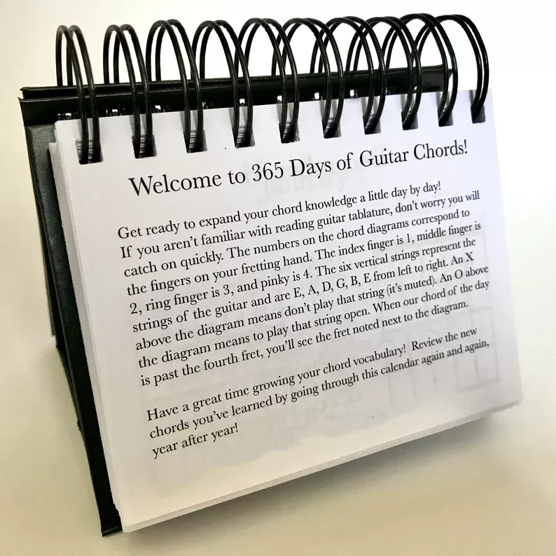 🎇New Year's Promotion-365 Days Guitar Chords Calendar🎸
