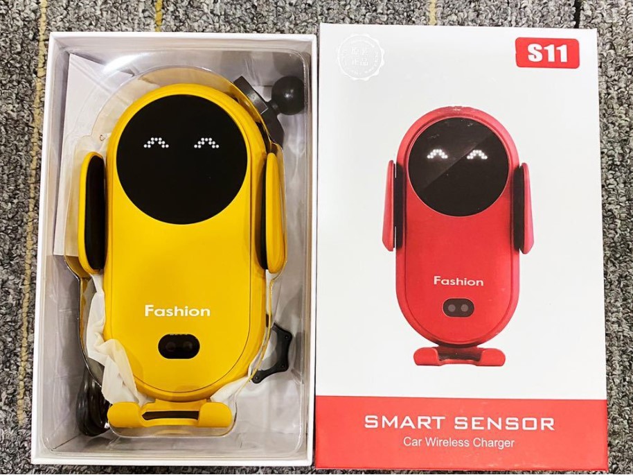 CAR WIRELESS AUTO-SENSING CHARGER PHONE HOLDER