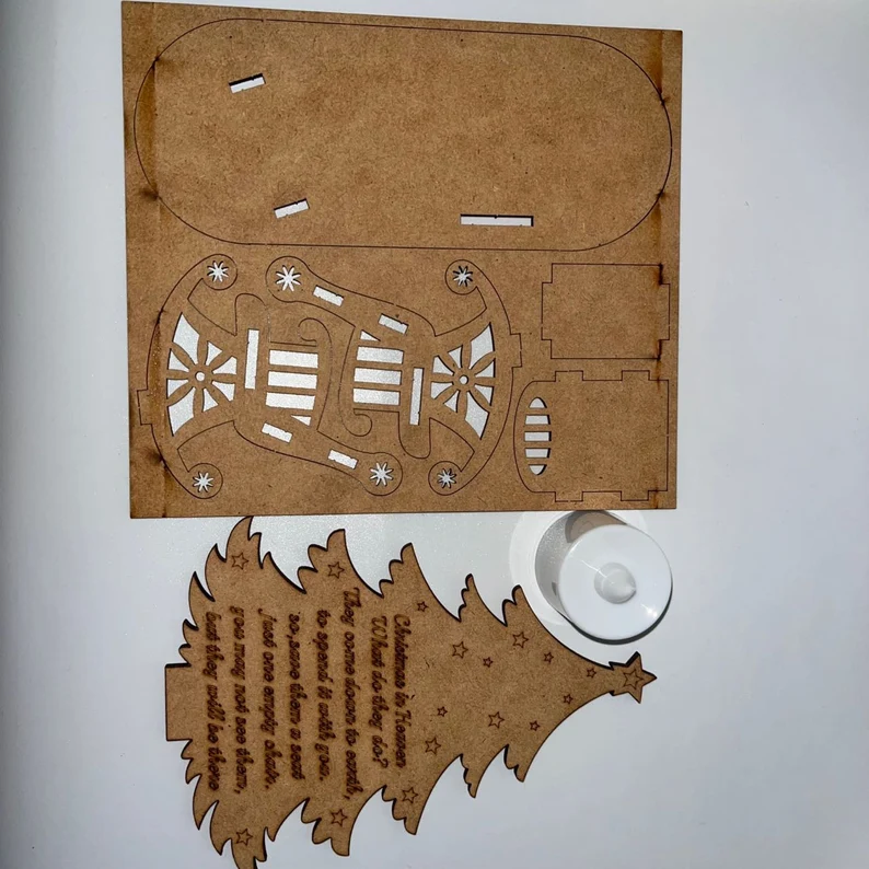 Christmas Candle Memorial Display to Remember Loved Ones