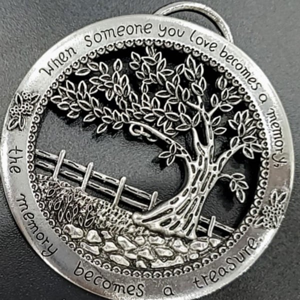 💓Life Tree Memorial Ornament - "When Someone You Love Becomes a Memory"