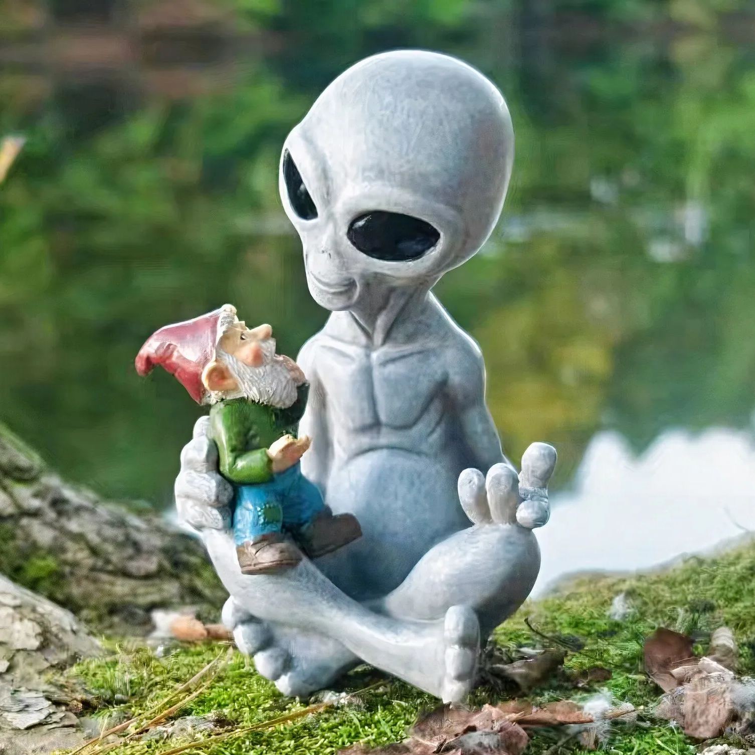 😂Funny Dwarf Garden Statue