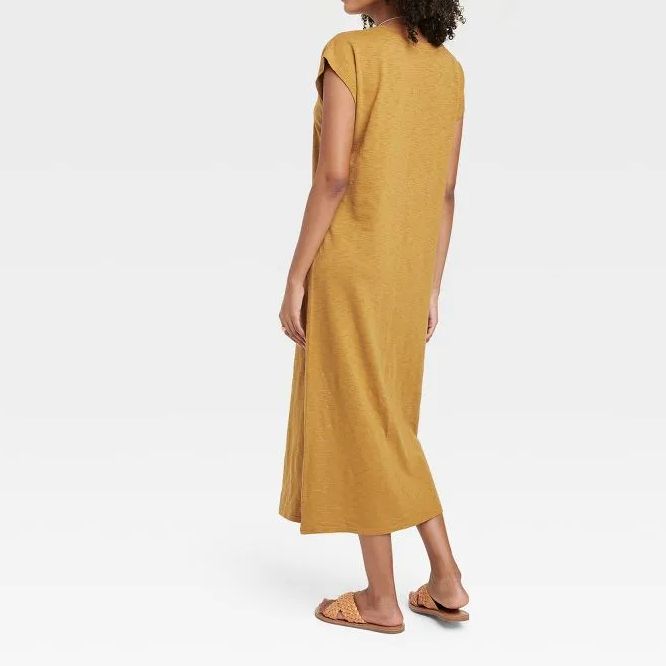 Ladies Short Sleeve V Neck Solid Color Slit Dress