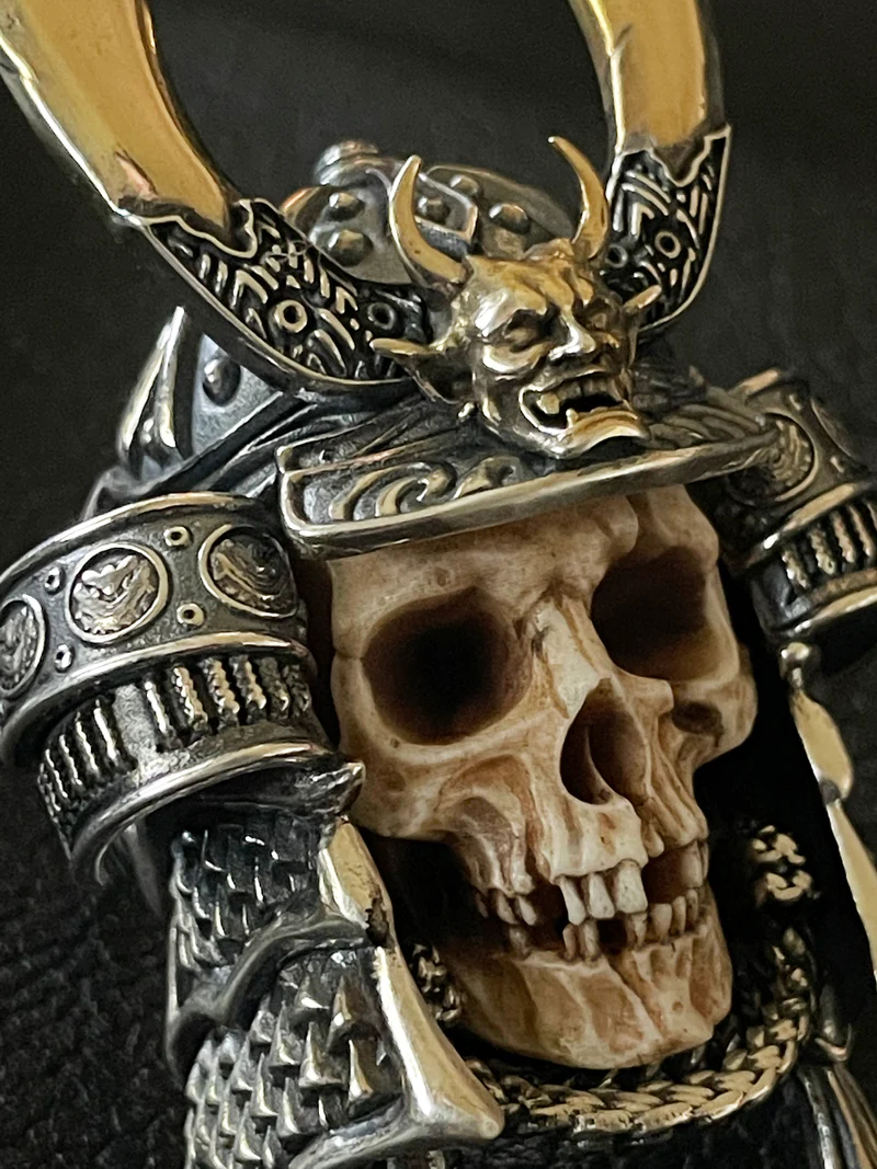 💀Vintage Polish Floral Armor Antler Skull Ring