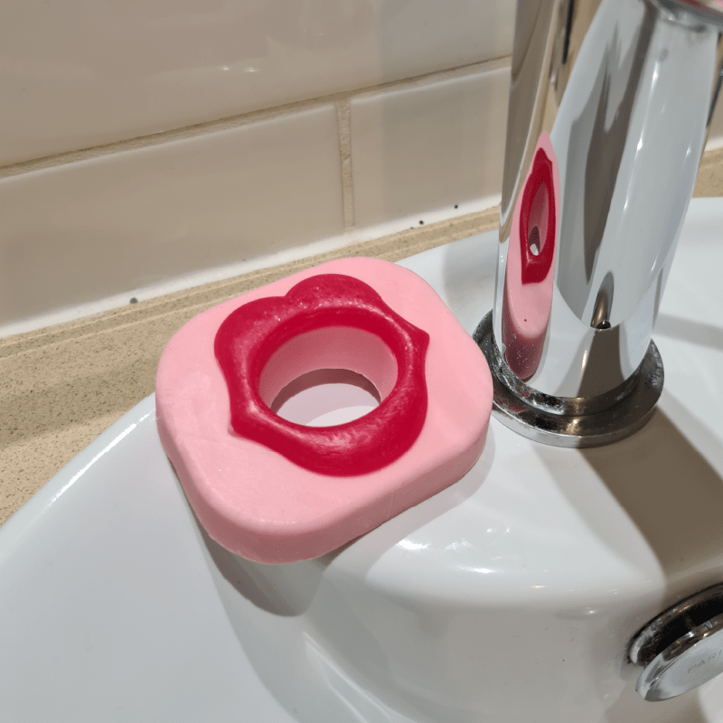 🧼👄 -Red Lips Hand Soap