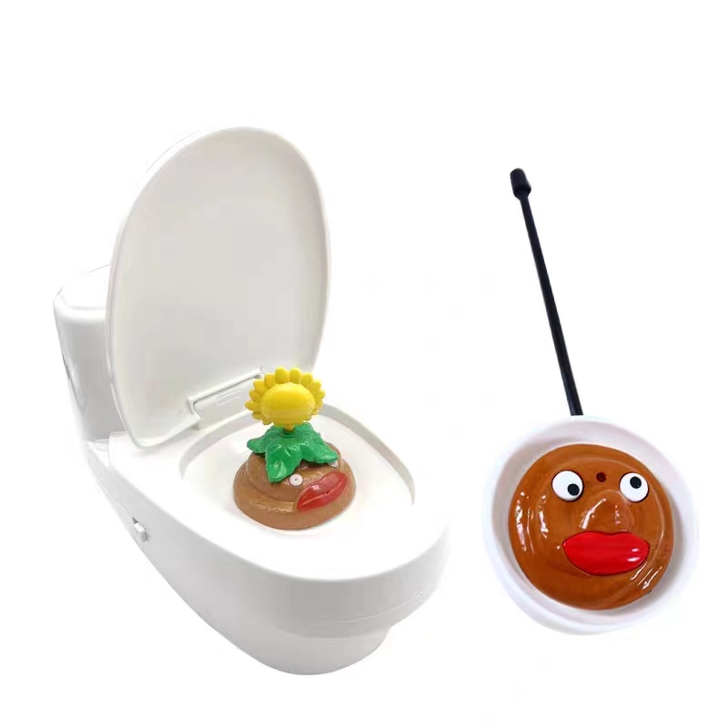 🚽💦Mini Funny Remote Control Water Spray Toilet Closestool Car