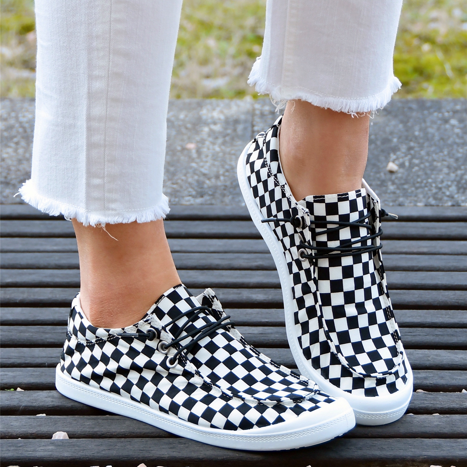 Black And White Stitching Checkerboard Slip-on Canvas Shoes Sneakers-BETTERSHOES