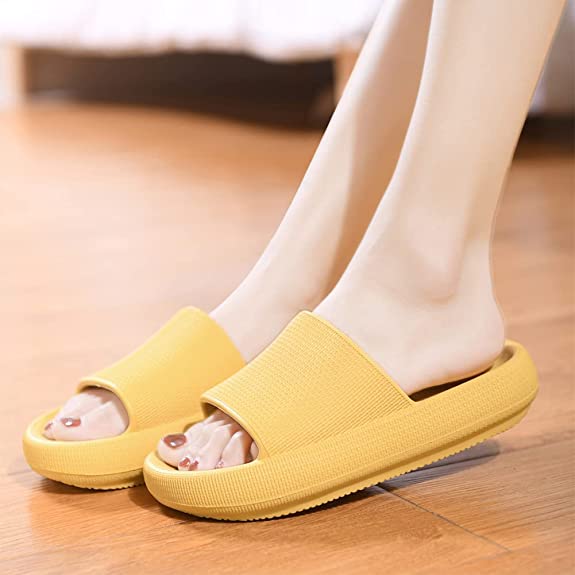 Non-Slip Pillow Slippers with Thick Sole for Bathroom and Outdoor 