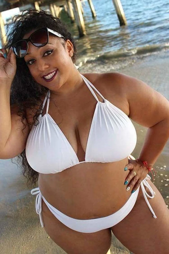 Plus Size Self Tie Sliding Triangle Bikini Swimsuit - Two Piece Set-yoyobikini