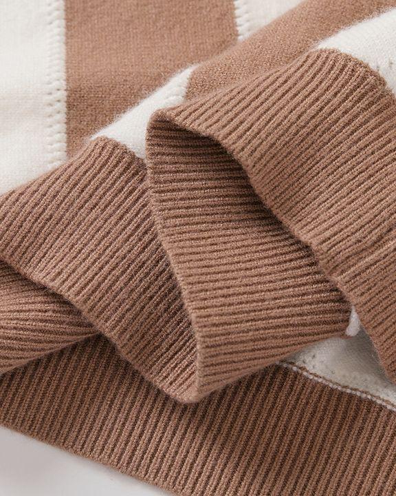 Leopard Print Drop Shoulder V Neck Sweater-Pinkami