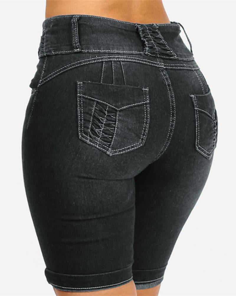 Women Solid Button Front Pocket Detail Demin Shorts-Pinkami