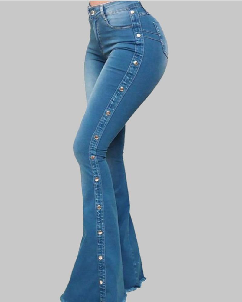 Women Solid Button Decor Pocket Detail Raw Hem Flare Jeans-Pinkami