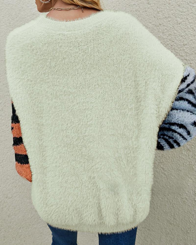 Colorblock Graphic Print Fuzzy Round Neck Sweater-Pinkami