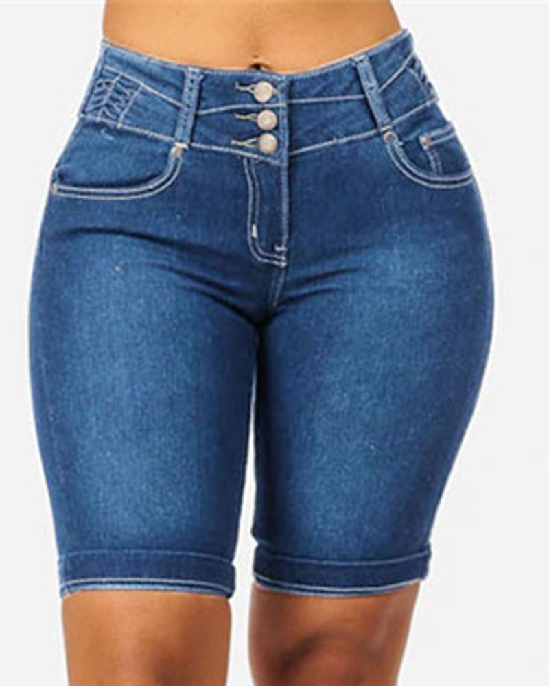 Women Solid Button Front Pocket Detail Demin Shorts-Pinkami