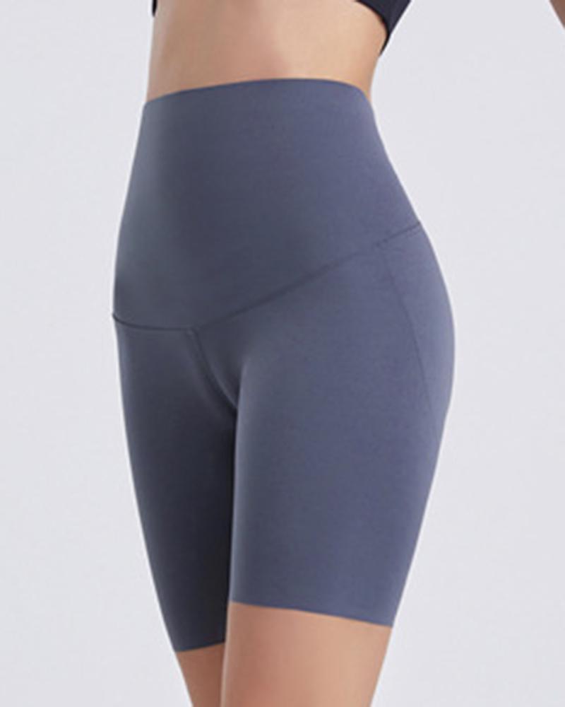 Wide Waistband Butt Lifting Contrast Stitch Sports Shorts-Pinkami