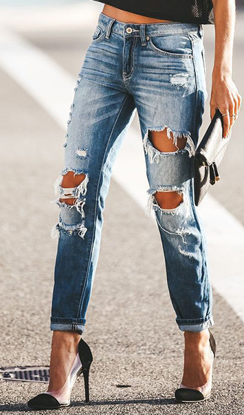 Broken Knees And Jeans-Pinkami