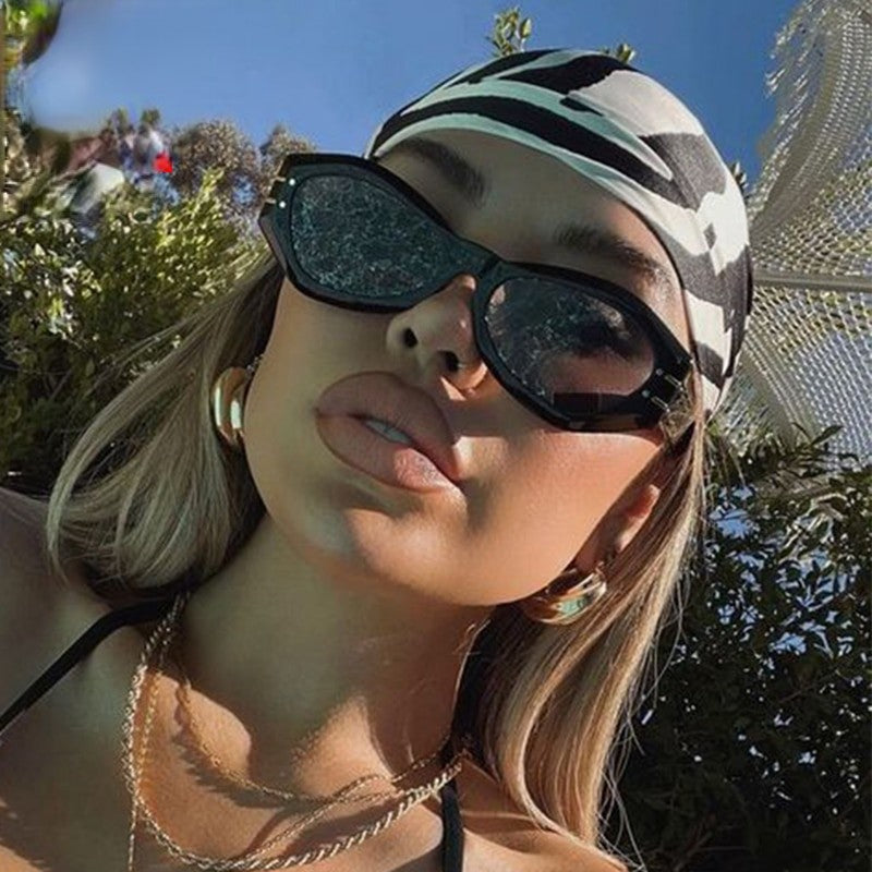 Polygonic Tinted Metal Detail Retro Sunglasses