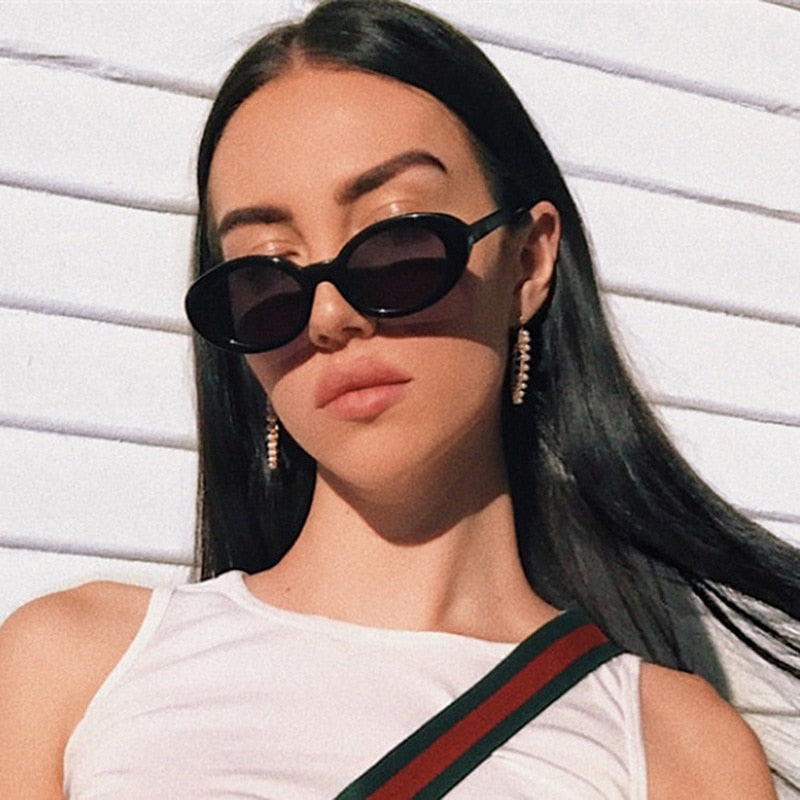 Small Frame Vintage Round Sunglasses