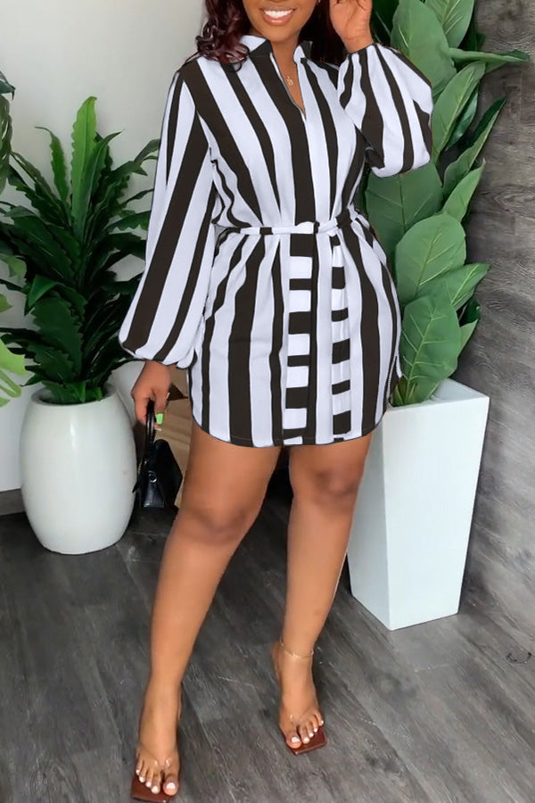 Fashion Stripe Print V-Neck Casual Dress with Belt