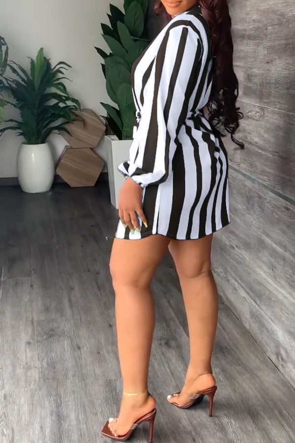 Fashion Stripe Print V-Neck Casual Dress with Belt