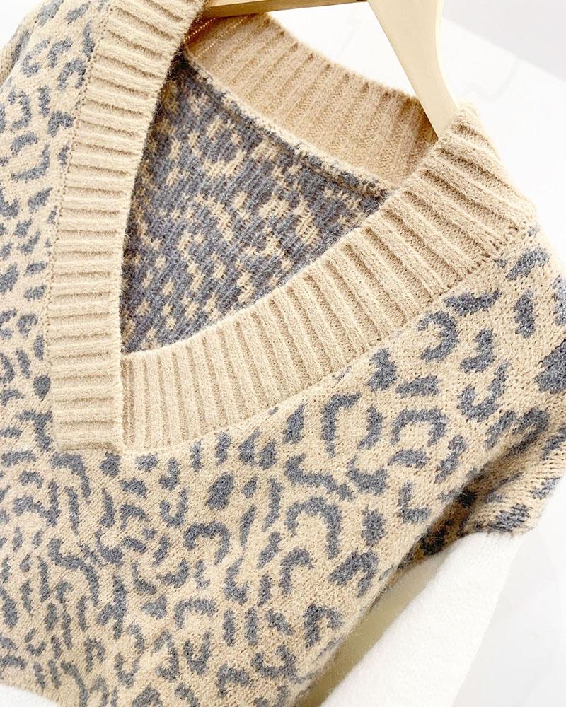 Colorblock Leopard Print Overlap Collar Sweater-Pinkami