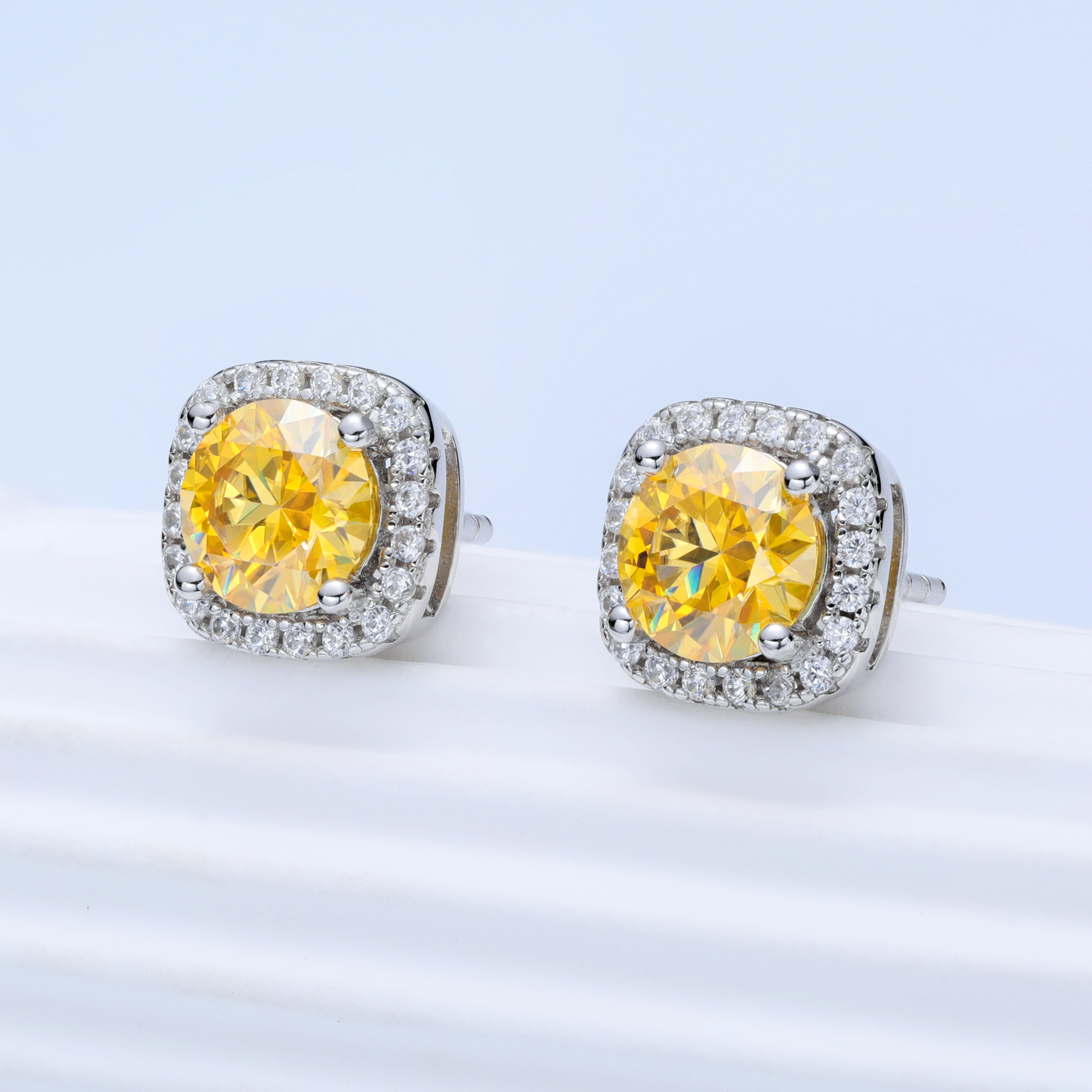 White Halo Onedia® Classic Yellow Moissanite Stud Earring in 925 Sterling Silver