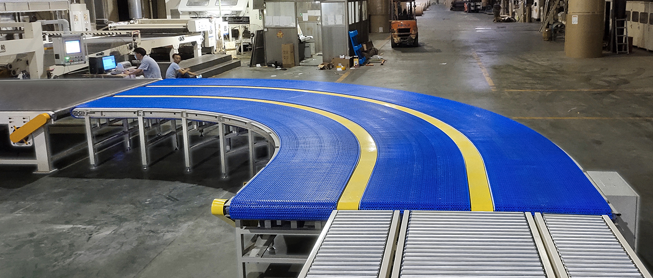 Light 90° Power Conveyor