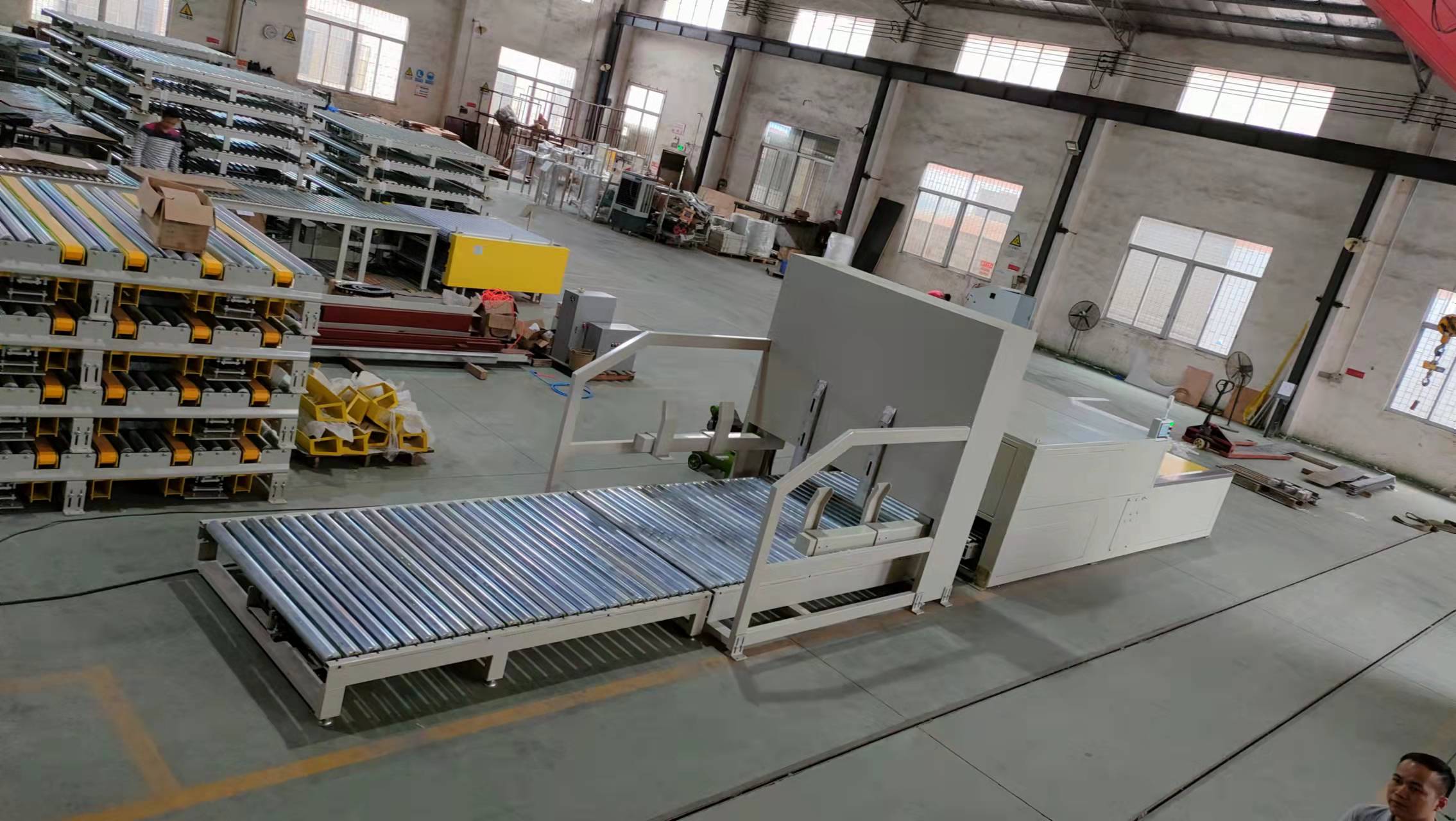 Pallet dispenser from TaiYang