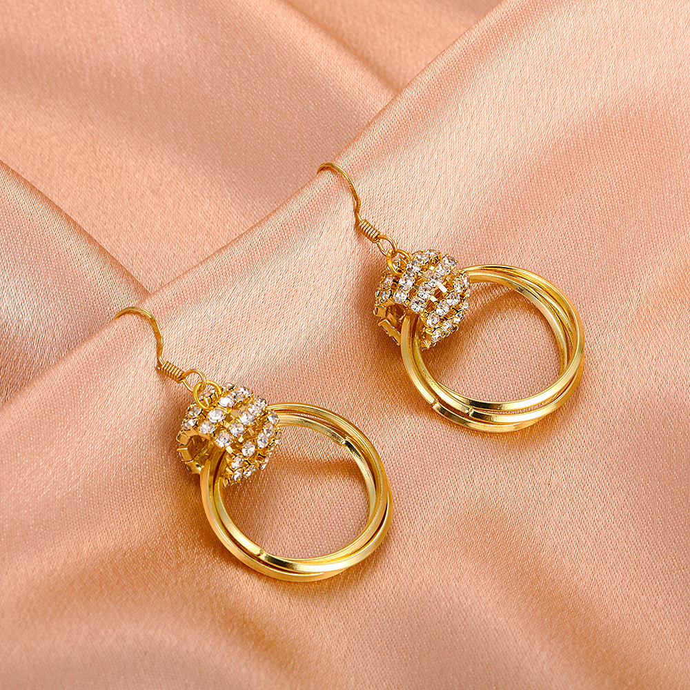 simple temperament hoop earrings