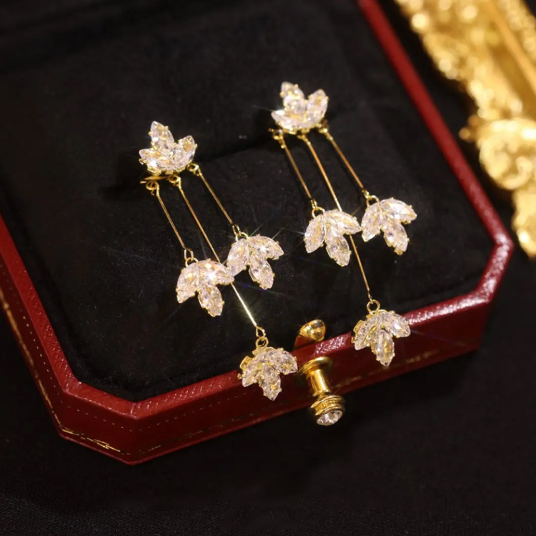 Leaf Zircon Tassel Earrings