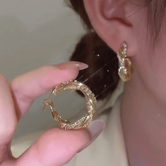 Fashion Diamond Twist Earrings