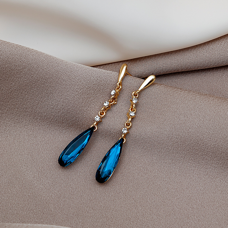 blue water drop crystal earrings