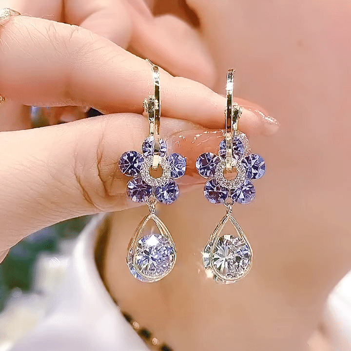 Fashion Shiny Crystal Flower Earrings