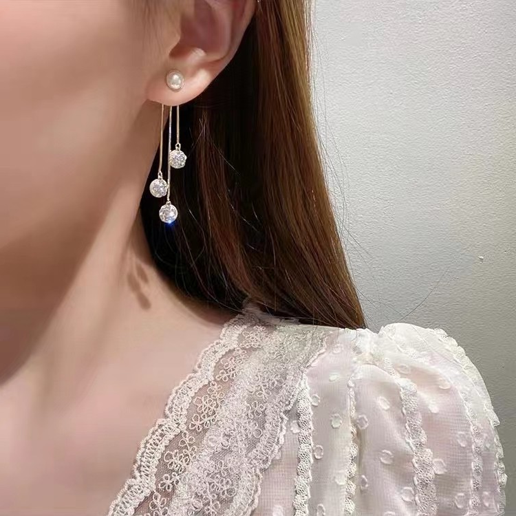 Pearl Zircon Tassel Stud Earrings