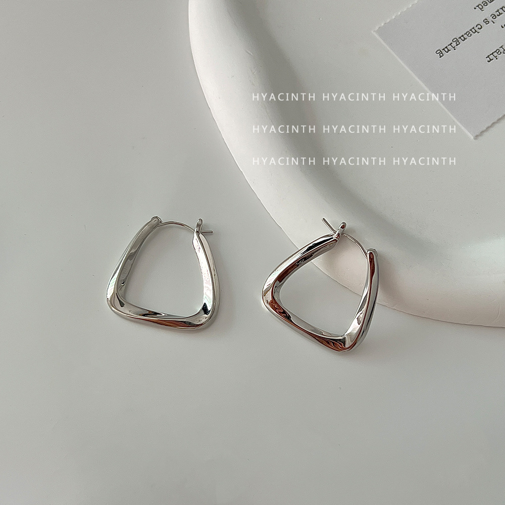 Metal Geometric Earrings