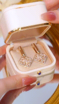 Trendy Argyle Diamond Earrings