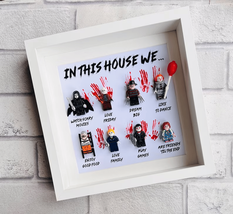 In This House We... Horror Gift Frame (Halloween Scary Movie)