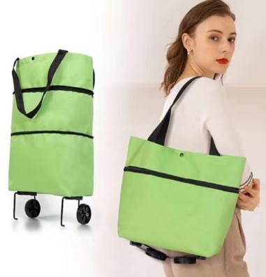 Tote bag with wheels
