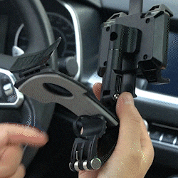 ULTRA STABLE MOUNT Keep your smartphone secure on even the bumpiest roads with our dashboard mount. Featuring non-slip rubber at the base, your device will stay firmly in place without the risk of falling.