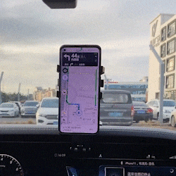 SAFER DRIVING A car phone holder that's placed near eye level can help you navigate more easily, and allow you to answer phone calls and control your music with ease.