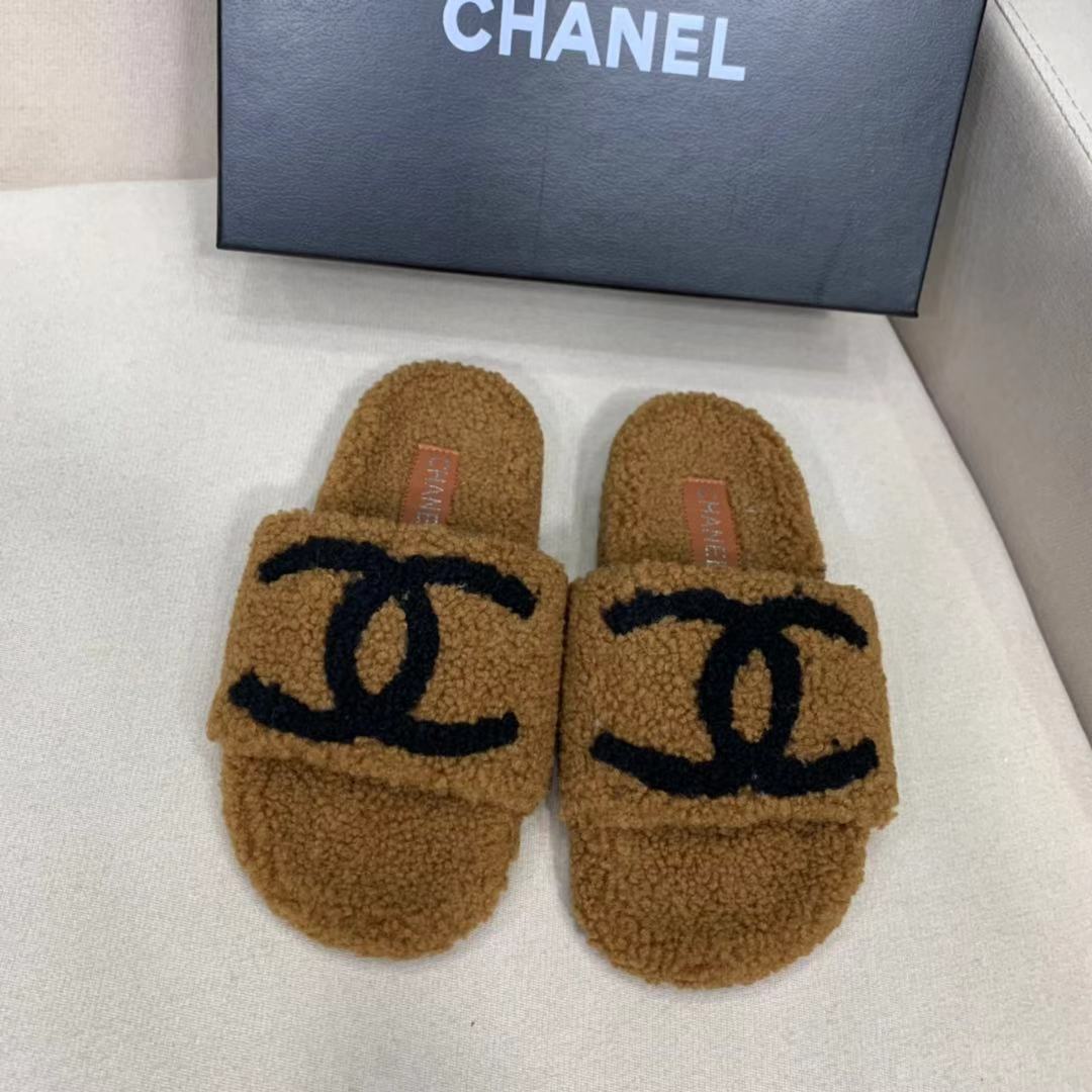Chanel new women winter plush slippers 
