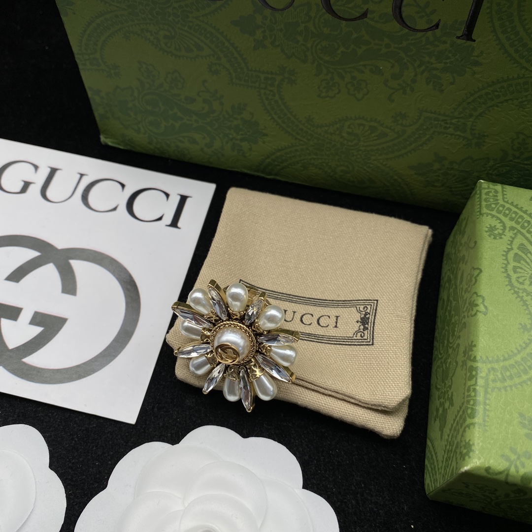 Gucci new design ring