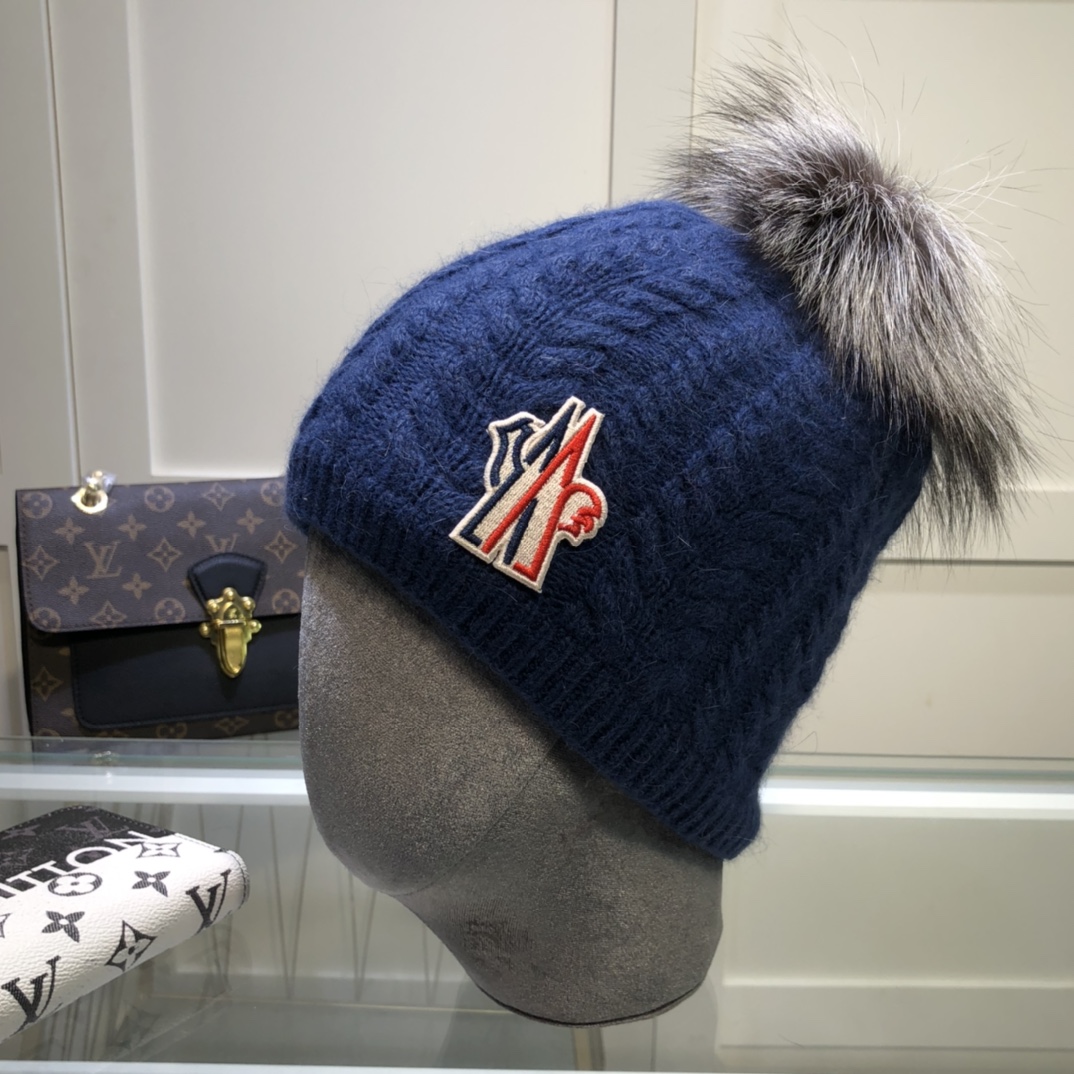 MONCLER WOOL KNITTED HAT