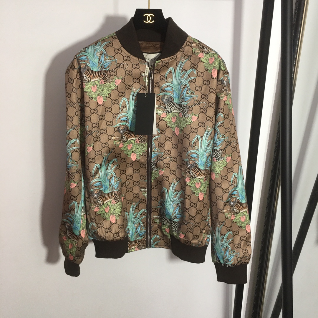 Gucci logo printing jacket